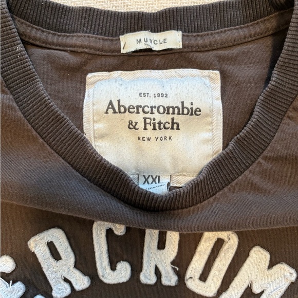 “ABERCROMBIE” Long Sleeve Tee - Picture 3 of 3